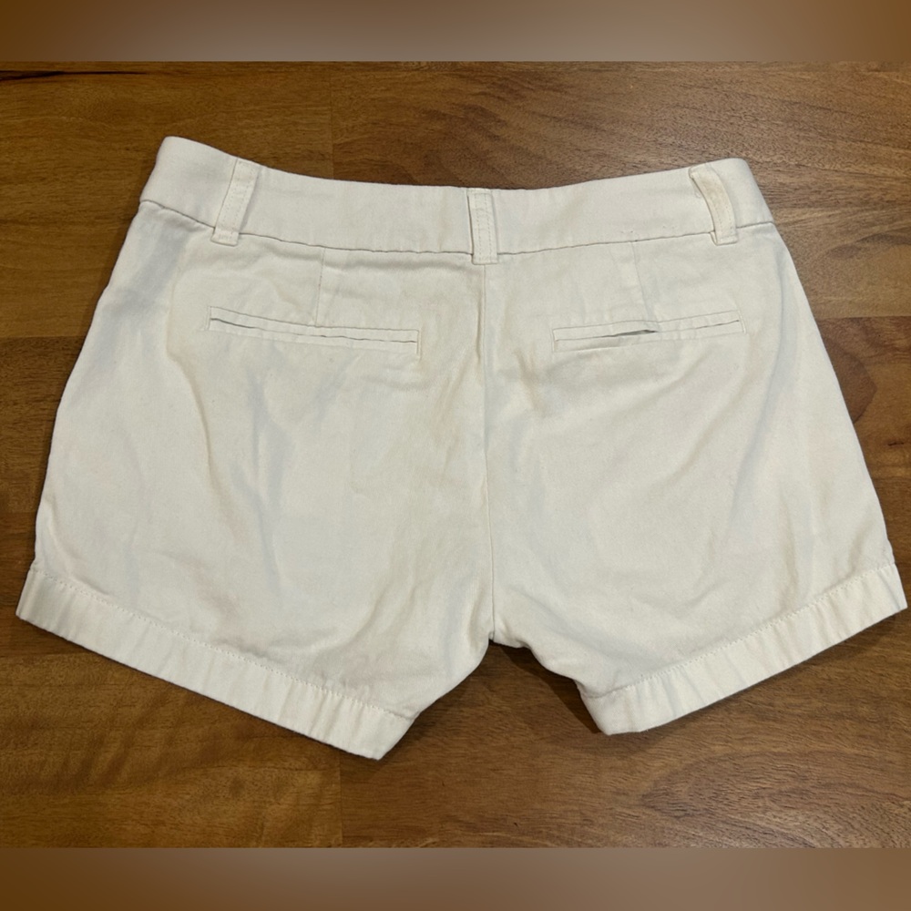 J. Crew White Chino Shorts 3” Inseam Womens Size 00 - Picture 4 of 4